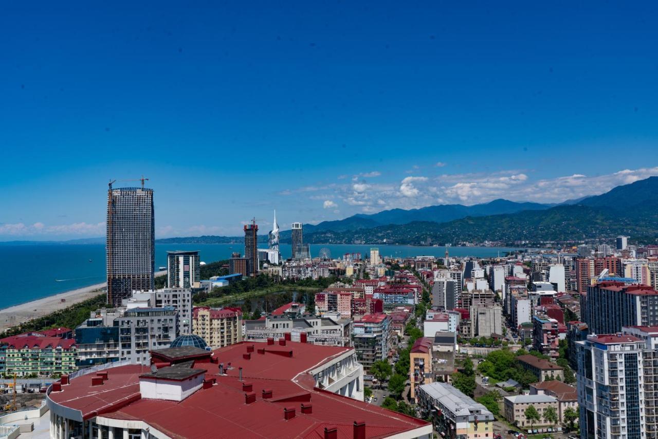 Alliance Palace Georgia Batumi Exterior foto