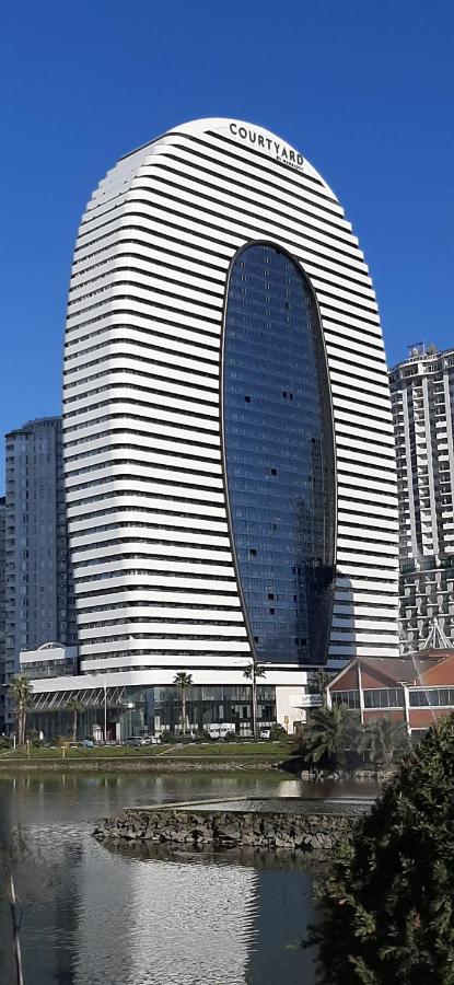 Alliance Palace Georgia Batumi Exterior foto