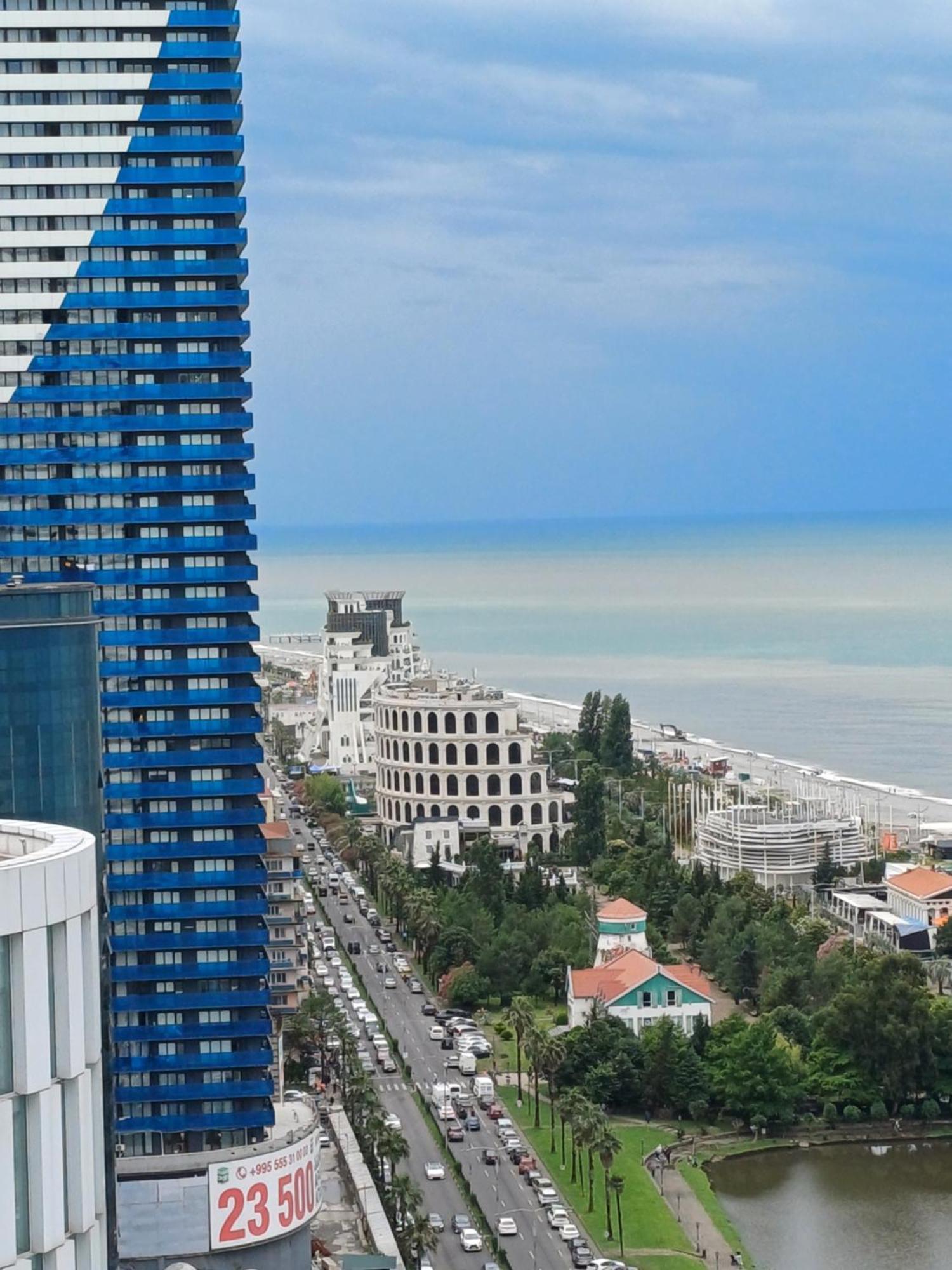 Alliance Palace Georgia Batumi Exterior foto